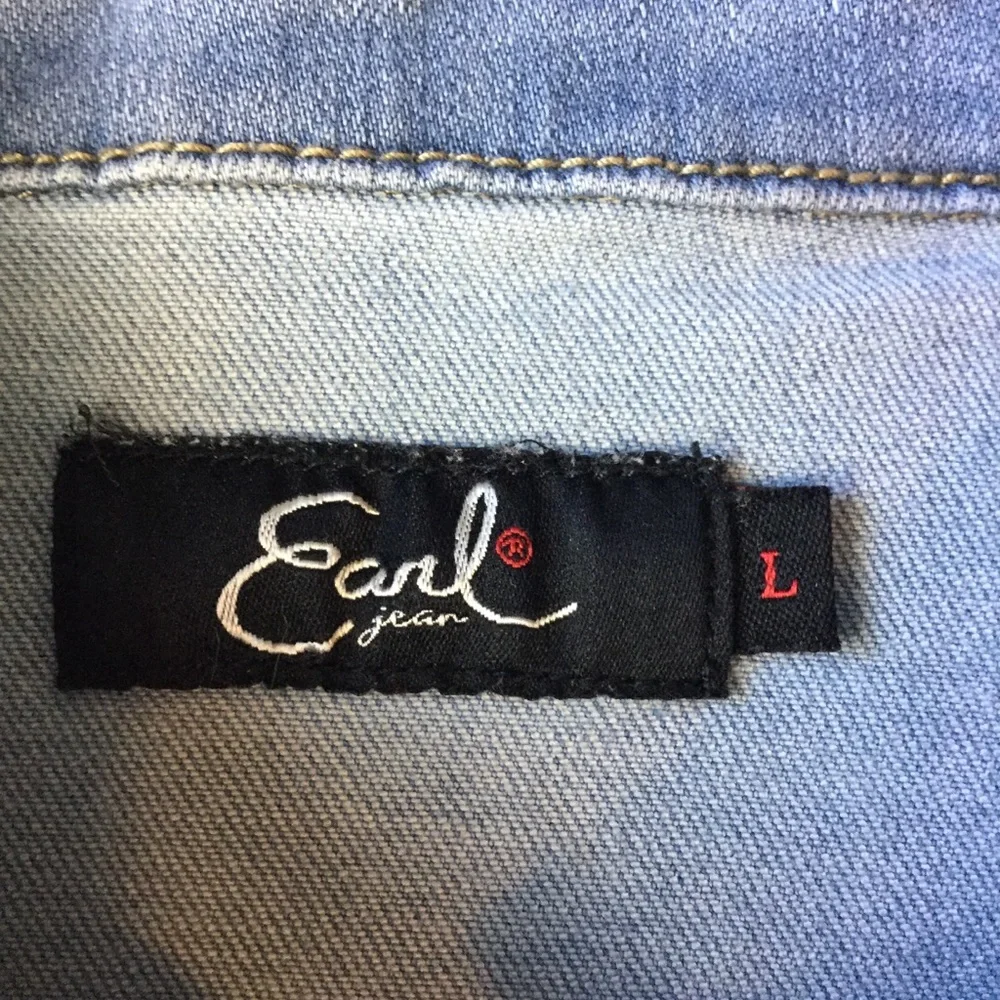 Earl Jeans Light Blue Denim Vest - Picture 9 of 11